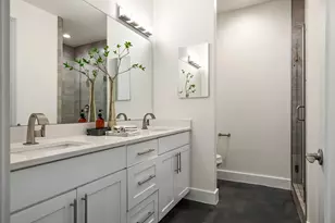 1902 Webberville Rd, Austin, TX 78721 - Photo 20