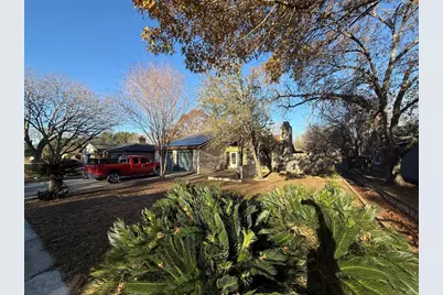 13935 Little Leaf Drive, San Antonio, TX 78247 - Photo 2