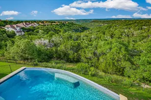 10613 Pointe View Dr, Austin, TX 78738 - Photo 2