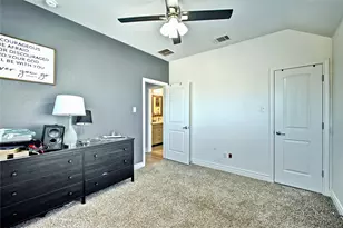 305 Lightcliff St, Hutto, TX 78634 - Photo 22