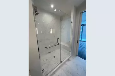 501 West Avenue #1002, Austin, TX 78701 - Photo 20