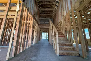 18708 Hopper Ln, Austin, TX 78738 - Photo 2