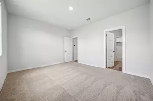 233 Firefox Wy, Jarrell, TX 76537 - Photo 16