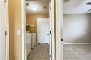 318 Mitchell Dr, Hutto, TX 78634 - Photo 30