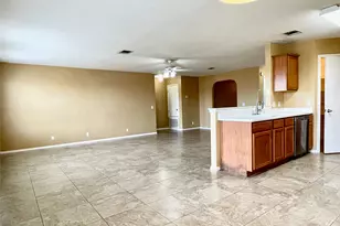 318 Mitchell Dr, Hutto, TX 78634 - Photo 12