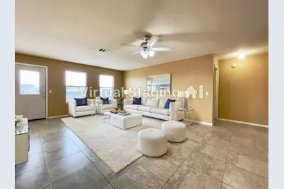 318 Mitchell Drive, Hutto, TX 78634 - Photo 2