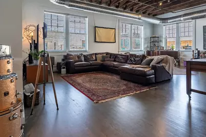 102 E Second Street #201, Taylor, TX 76574 - Photo 16