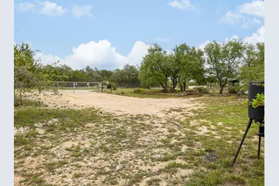 2591 Spring Valley Drive, Dripping Springs, TX 78620 - Photo 18