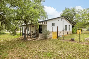 2591 Spring Valley Dr, Dripping Springs, TX 78620 - Photo 14