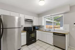 4204 Hudson Bend Rd, Austin, TX 78734 - Photo 10