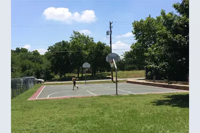 202 E 45th Street #203, Austin, TX 78751 - Photo 18