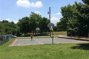 202 E 45th St, Austin, TX 78751 - Photo 18