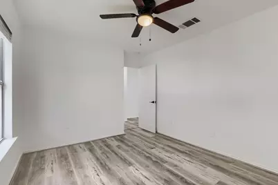 512 Woodford Drive, Cedar Park, TX 78613 - Photo 12