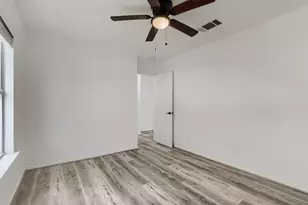 512 Woodford Dr, Cedar Park, TX 78613 - Photo 12