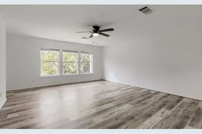 512 Woodford Drive, Cedar Park, TX 78613 - Photo 16