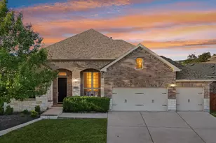 7906 Turnback Ledge Trail, Lago Vista, TX 78645 - Photo 2
