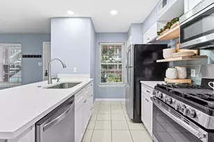 1240 Barton Hills Dr, Austin, TX 78704 - Photo 10