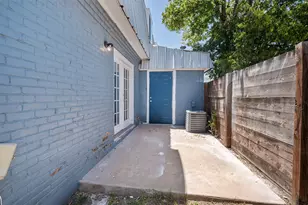 2217 Mission Hill Dr, Austin, TX 78741 - Photo 16