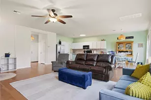 509 Pinnacle Dr, Georgetown, TX 78626 - Photo 4