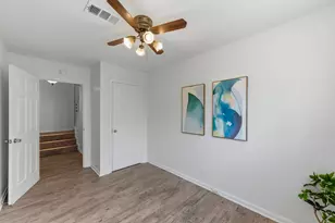 2711 St Edwards Cir, Austin, TX 78704 - Photo 8