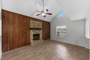 2711 St Edwards Cir, Austin, TX 78704 - Photo 32
