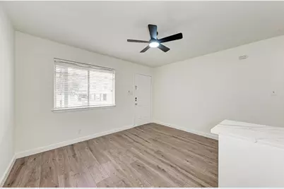1010 W 23rd Street #6, Austin, TX 78705 - Photo 6