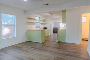 1120 Mark St, Austin, TX 78721 - Photo 4