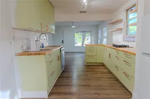 1120 Mark St, Austin, TX 78721 - Photo 8