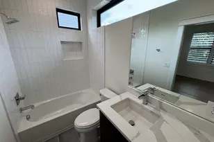 3510 Lyons Rd, Austin, TX 78702 - Photo 4