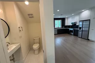 3510 Lyons Rd, Austin, TX 78702 - Photo 10