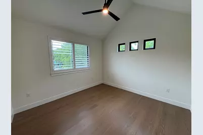 3510 Lyons Road, Austin, TX 78702 - Photo 6