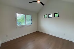 3510 Lyons Rd, Austin, TX 78702 - Photo 6