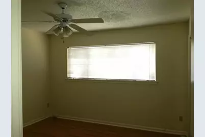 706 W 34th Street #102, Austin, TX 78705 - Photo 10