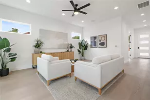 1702 Pennsylvania Ave, Austin, TX 78702 - Photo 10