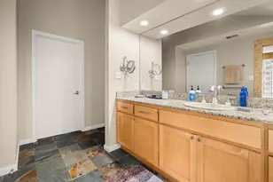 102 Canyon Cir W, Austin, TX 78746 - Photo 22