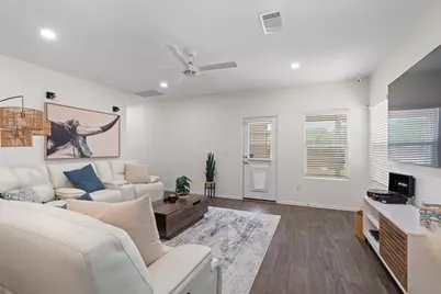 13005 Brahmin Drive, Austin, TX 78724 - Photo 10