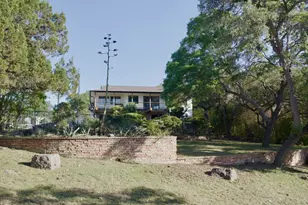 254 Buckhaven Dr, Canyon Lake, TX 78133 - Photo 2