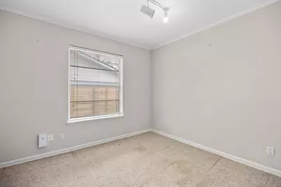 5509 Mapleleaf Drive, Austin, TX 78723 - Photo 14