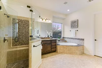 600 Emerald Ridge Drive, Austin, TX 78732 - Photo 22