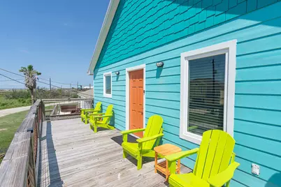 119 Beach Front Drive, Matagorda, TX 77457 - Photo 6