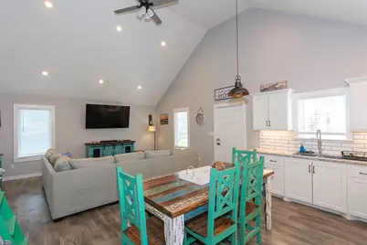 119 Beach Front Drive, Matagorda, TX 77457 - Photo 16