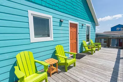 119 Beach Front Drive, Matagorda, TX 77457 - Photo 8