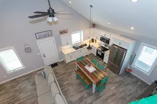 119 Beach Front Dr, Matagorda, TX 77457 - Photo 26