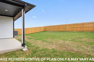 12001 Pike Bnd, Mustang Ridge, TX 78610 - Photo 32