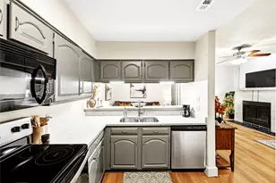 1910 Robbins Pl, Austin, TX 78705 - Photo 8