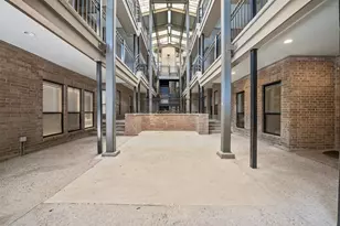 1910 Robbins Pl, Austin, TX 78705 - Photo 22