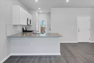 9015 Cattle Baron Path, Austin, TX 78747 - Photo 6