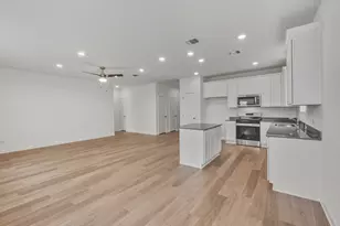 820 Cardenas St, San Marcos, TX 78666 - Photo 8