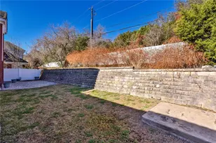 4010 Long Champ Dr, Austin, TX 78746 - Photo 32