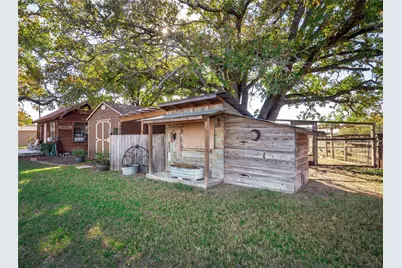 414 Walnut Creek Road, Bastrop, TX 78602 - Photo 32